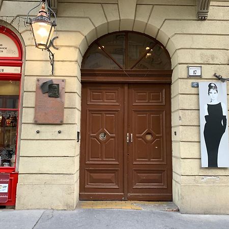 Chain Bridge Apartment ブダペスト エクステリア 写真